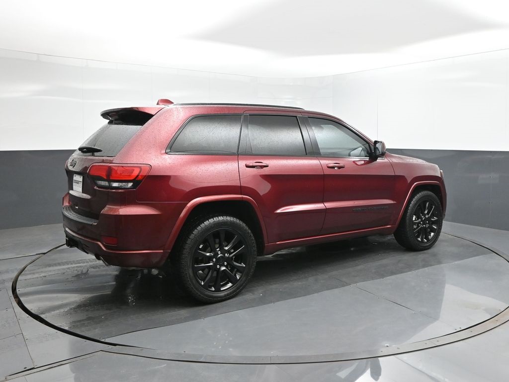 2019 Jeep Grand Cherokee Altitude photo 10