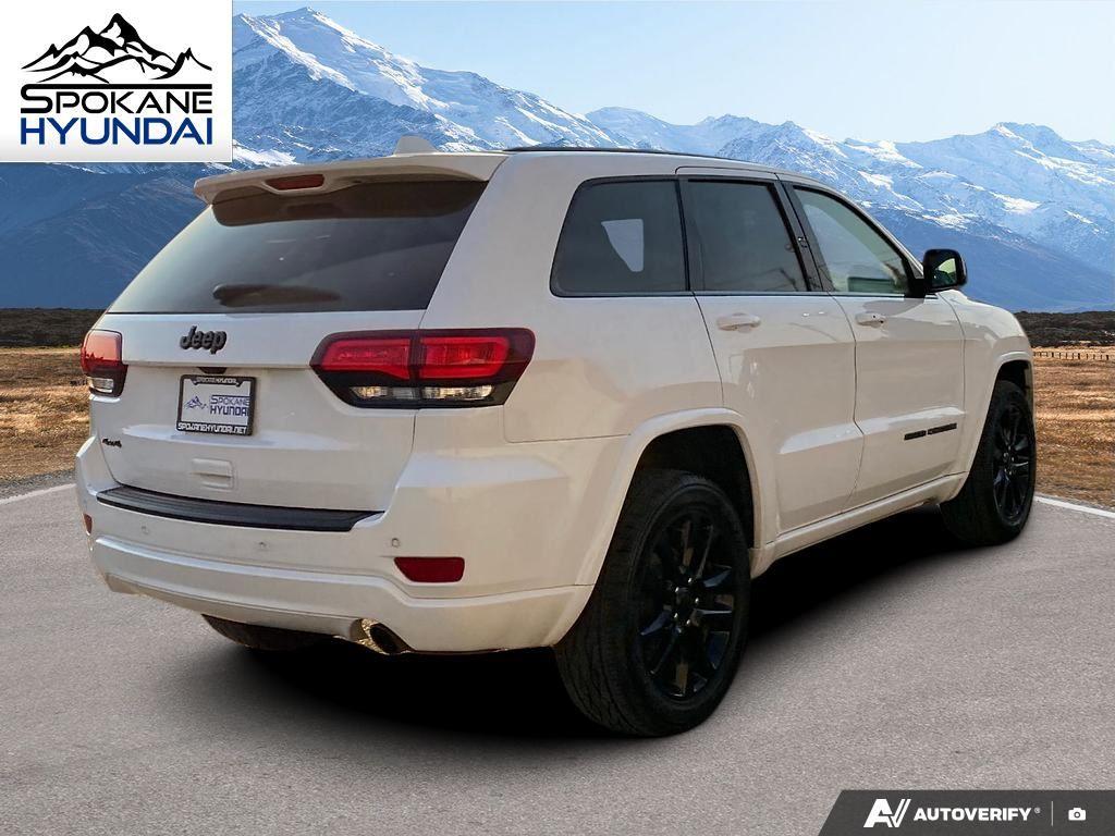 2020 Jeep Grand Cherokee Altitude photo 3