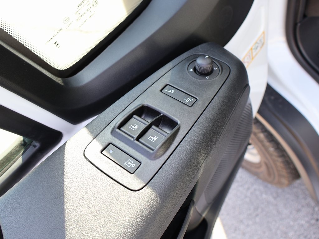 2026 Ram ProMaster 2500 photo 16