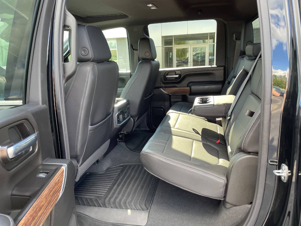2021 Chevrolet Silverado 3500HD High Country photo 7