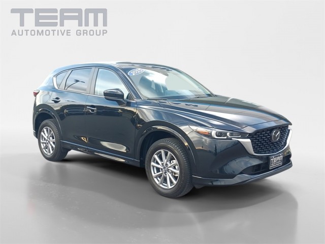 2025 Mazda CX-5 S Select Package's photo