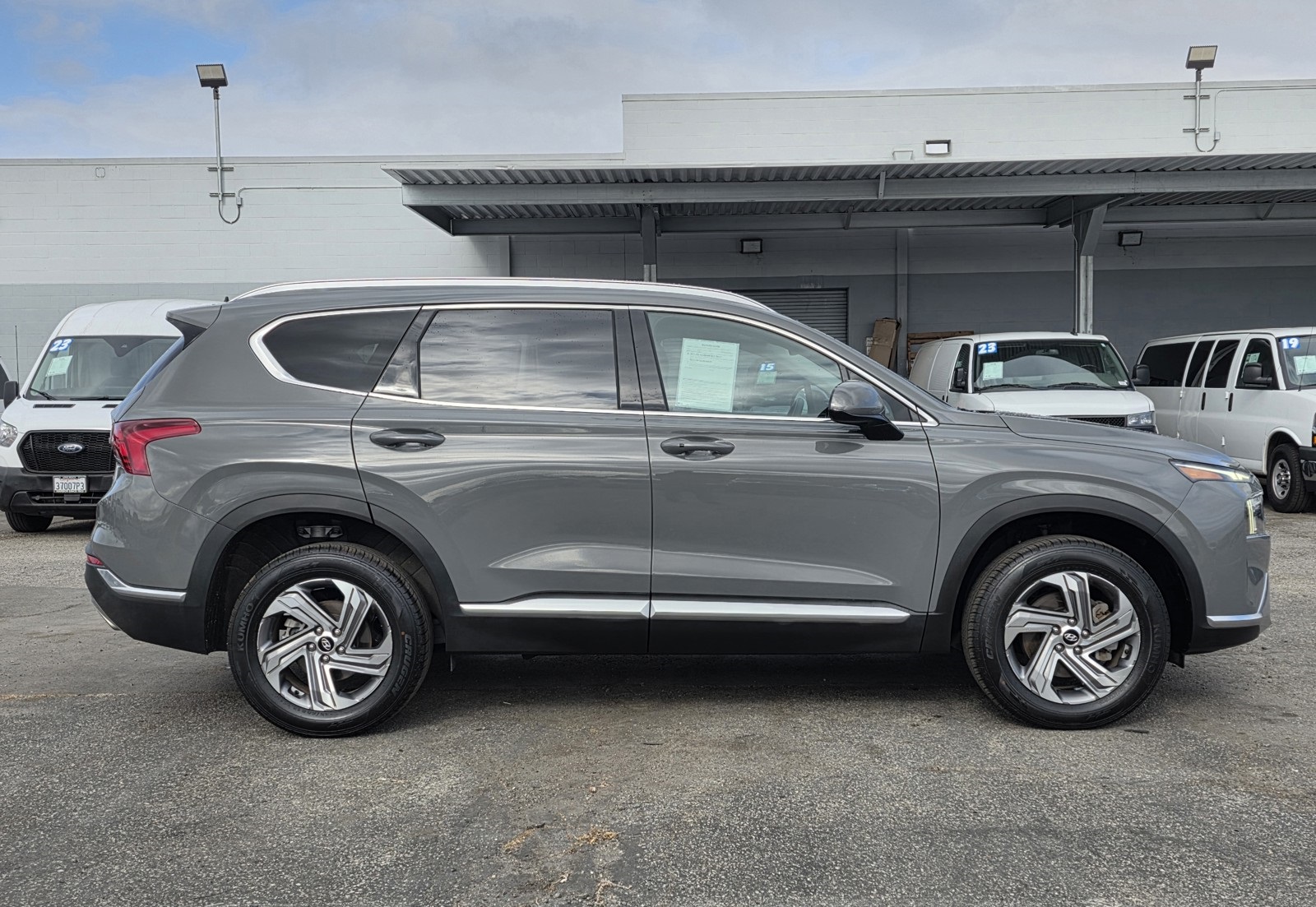 2022 Hyundai Santa Fe SEL photo 7