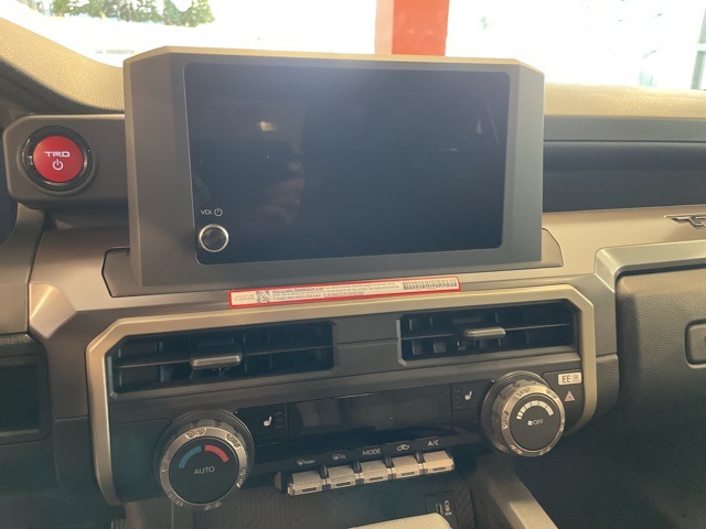 2025 Toyota Tacoma TRD Off-Road 4x4 Double Cab photo 17