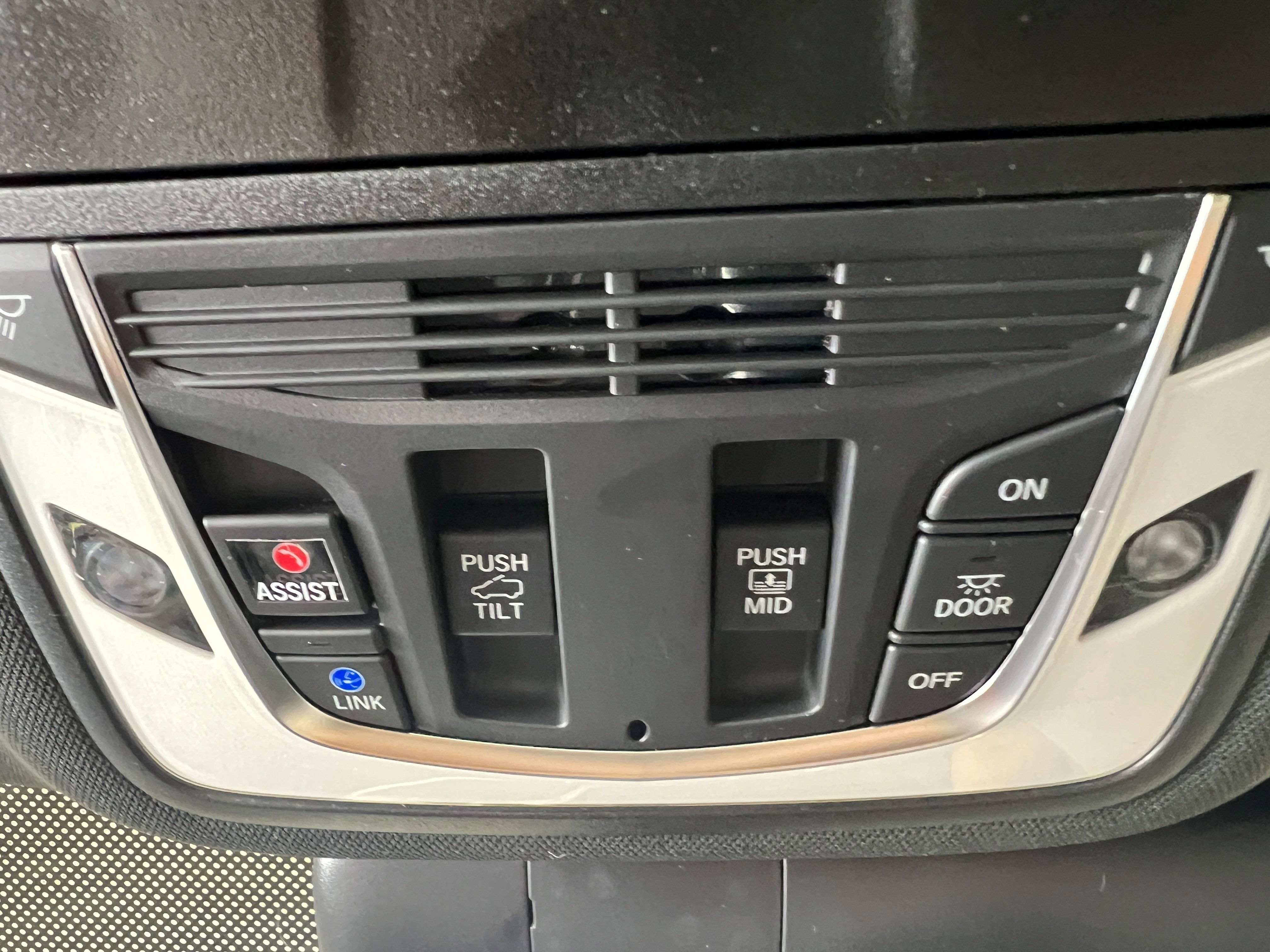 2025 Acura RDX photo 14