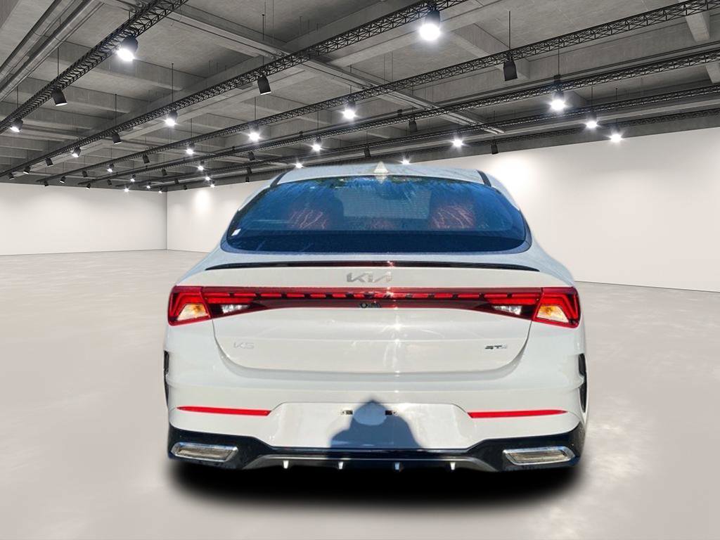 2023 Kia K5 GT-Line photo 6