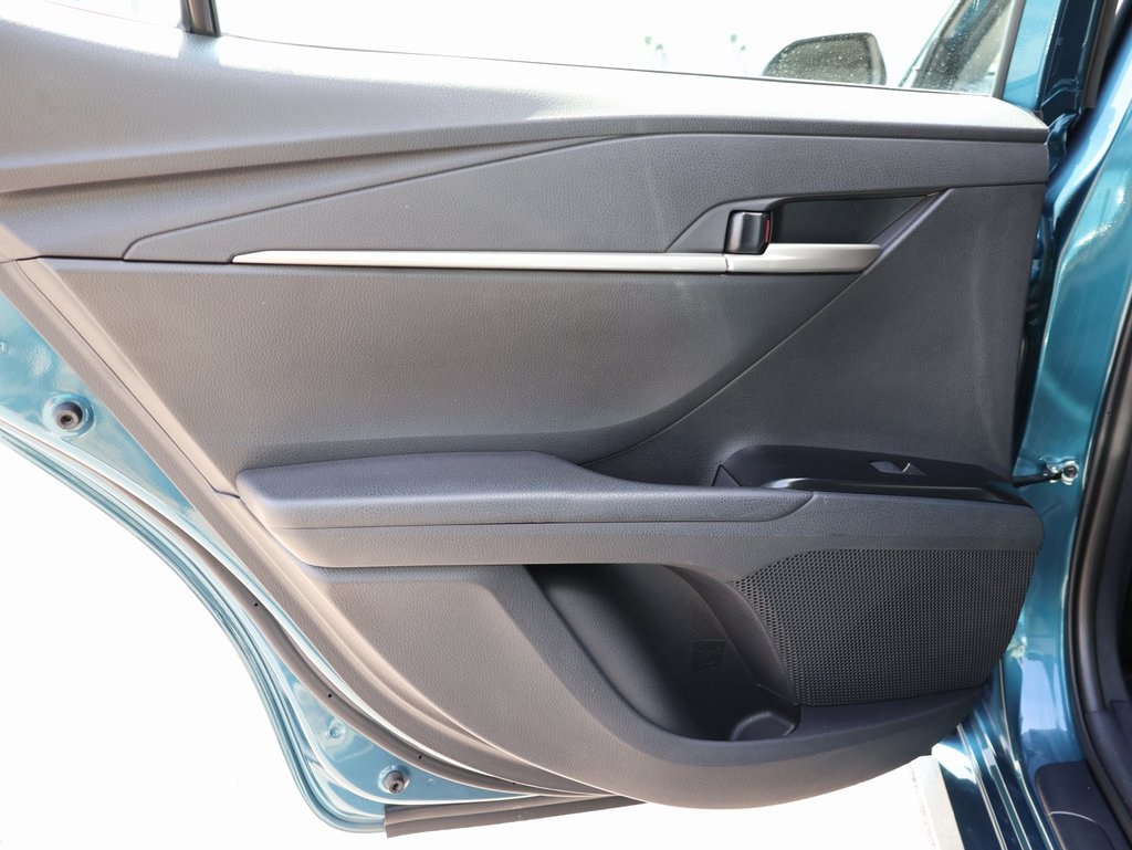 2025 Toyota Camry LE photo 16