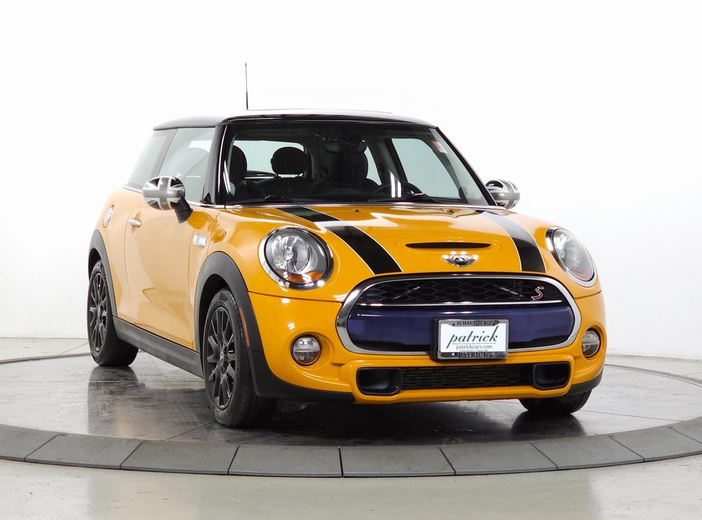 2015 MINI Cooper S's photo