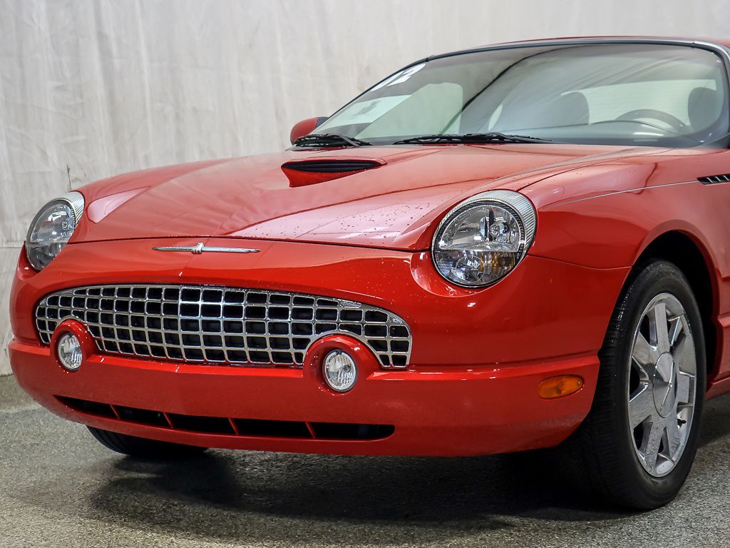 2002 Ford Thunderbird Base photo 3