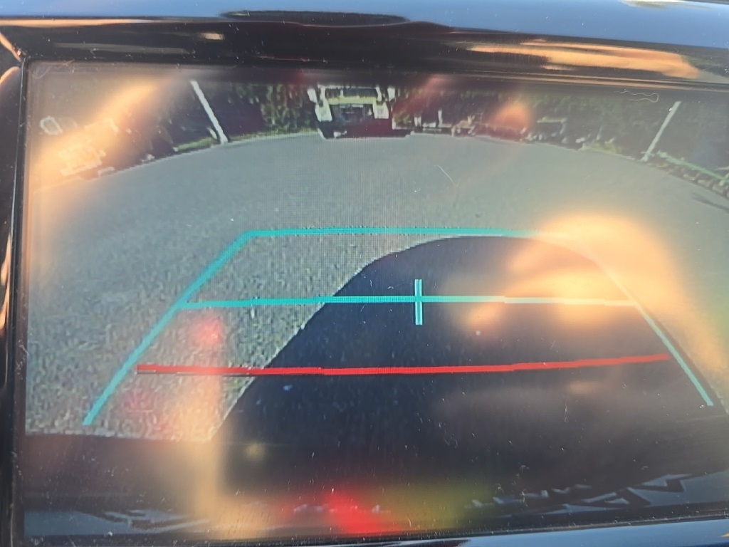 2018 Toyota Camry LE photo 17