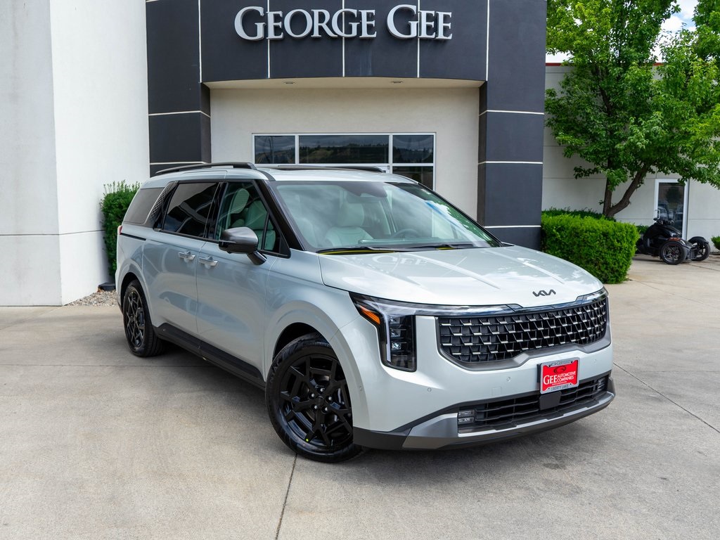 2026 Kia Carnival SX's photo