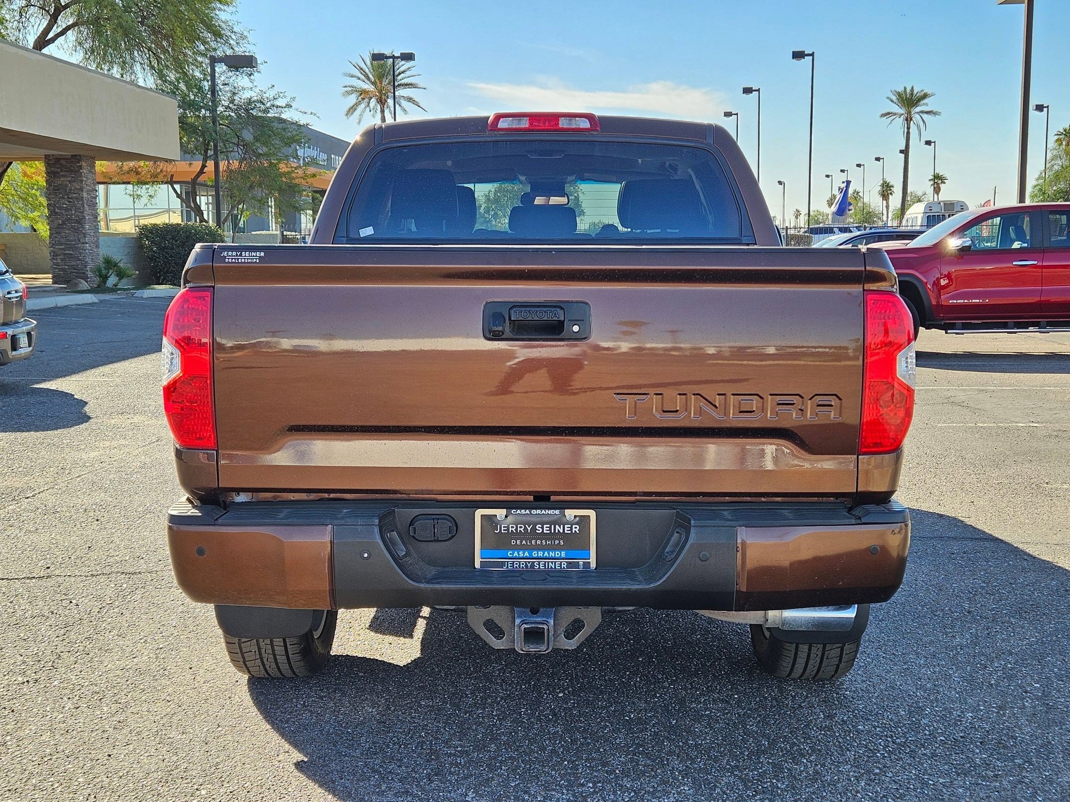 2017 Toyota Tundra Platinum photo 4