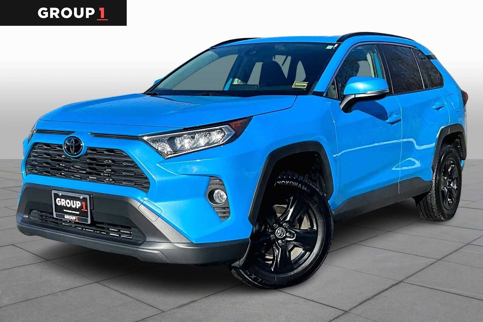 2021 Toyota RAV4 XLE's photo