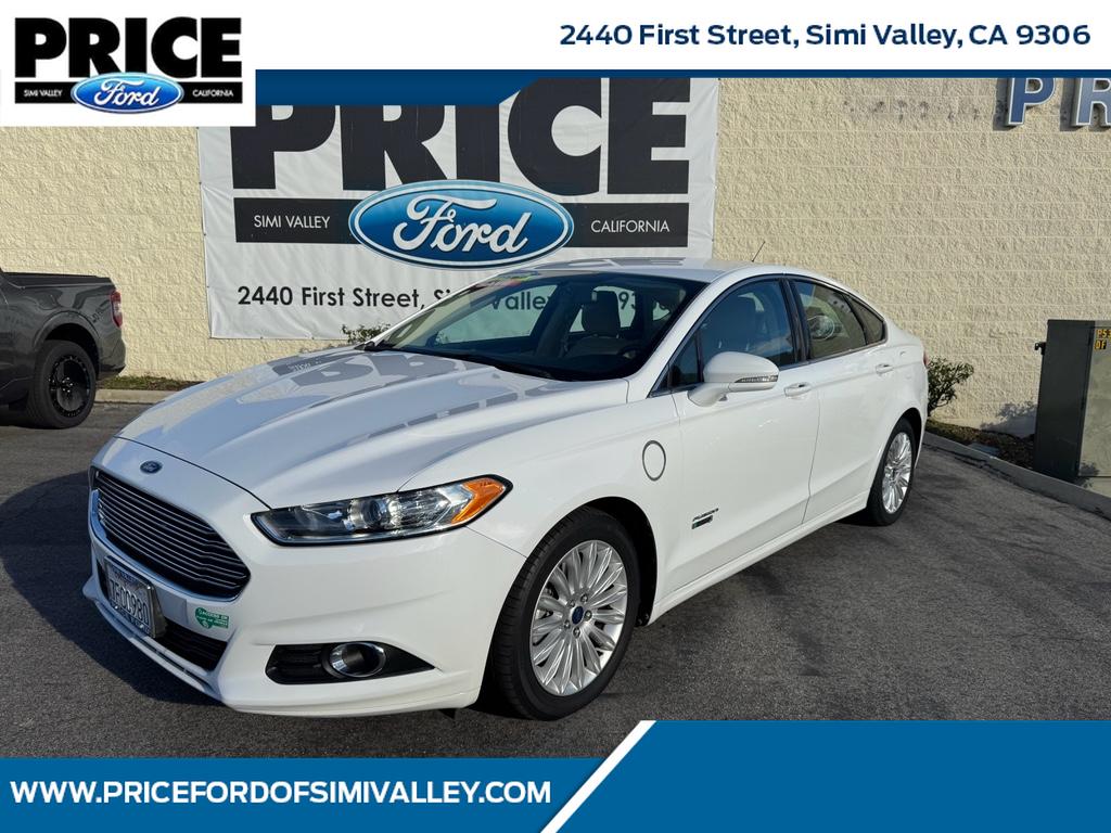 2014 Ford Fusion Energi SE Luxury's photo