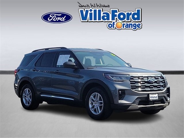 2025 Ford Explorer Active's photo