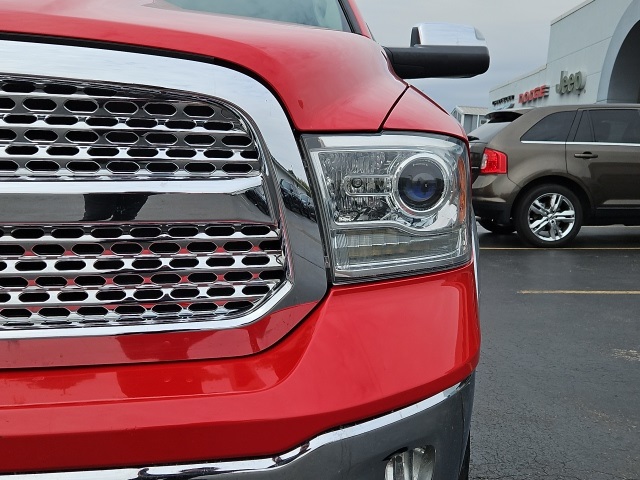 2016 Ram 1500 Laramie photo 3