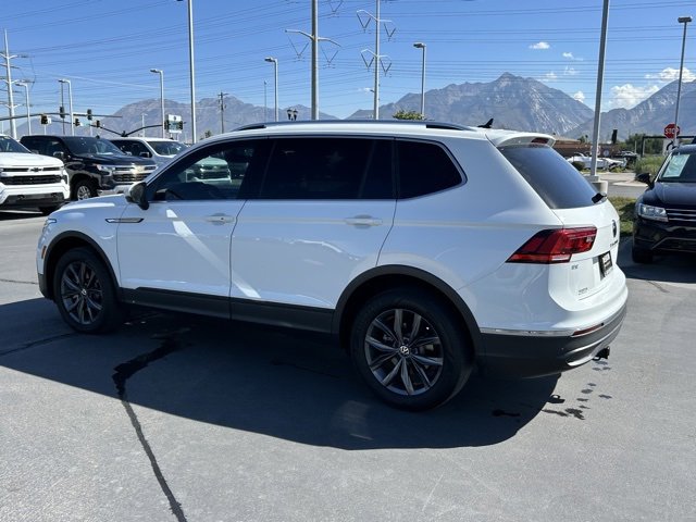2022 Volkswagen Tiguan SE photo 10