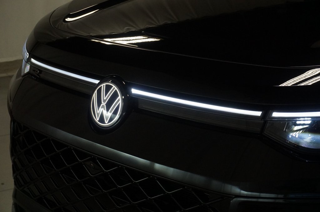 2025 Volkswagen Tiguan SEL R-Line Black photo 30