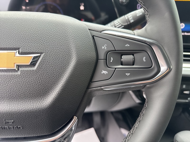 2025 Chevrolet Trax LT photo 20