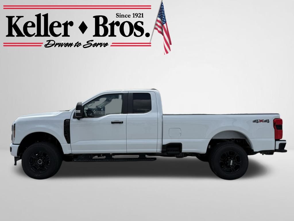 2025 Ford F-350 XL photo 4