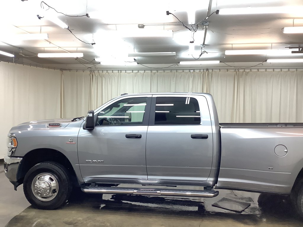 2024 Ram 3500 Big Horn photo 8