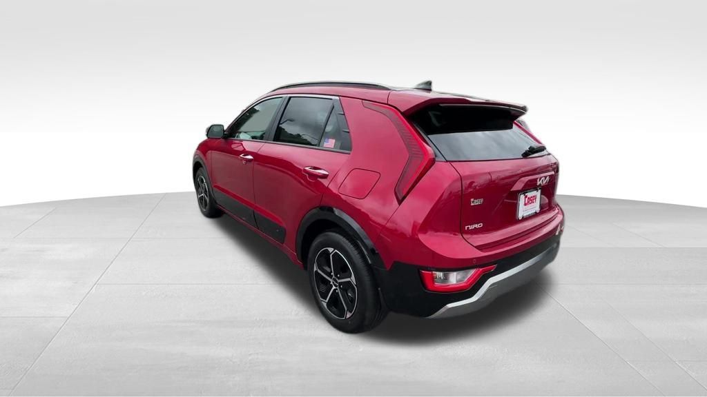 2025 Kia Niro SX photo 3