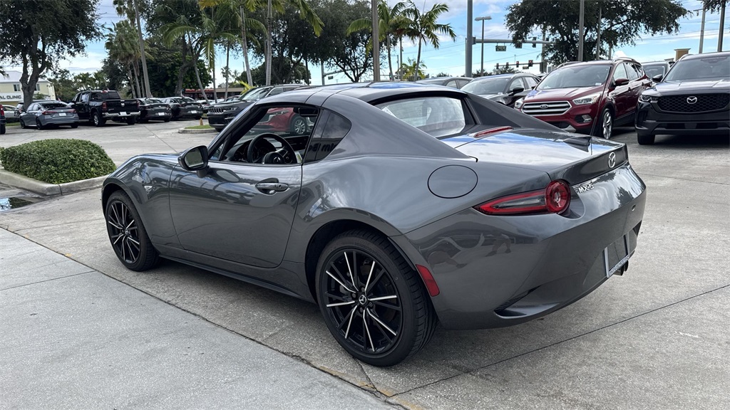 2025 Mazda MX-5 Miata Miata RF Grand Touring photo 12