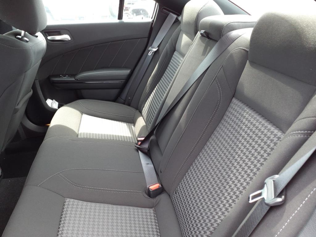 2023 Dodge Charger SXT photo 6