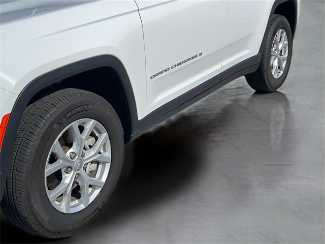 2024 Jeep Grand Cherokee Limited photo 39