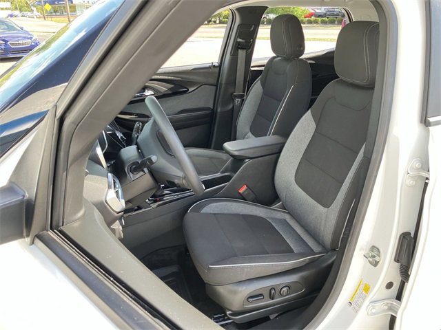 2022 Chevrolet Trailblazer LT photo 10