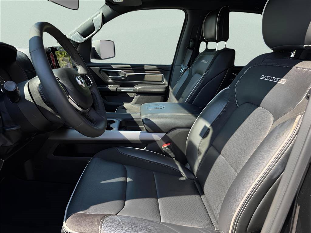 2025 Ram 1500 Laramie photo 12
