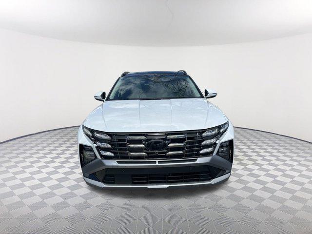 2025 Hyundai Tucson Hybrid Limited photo 2