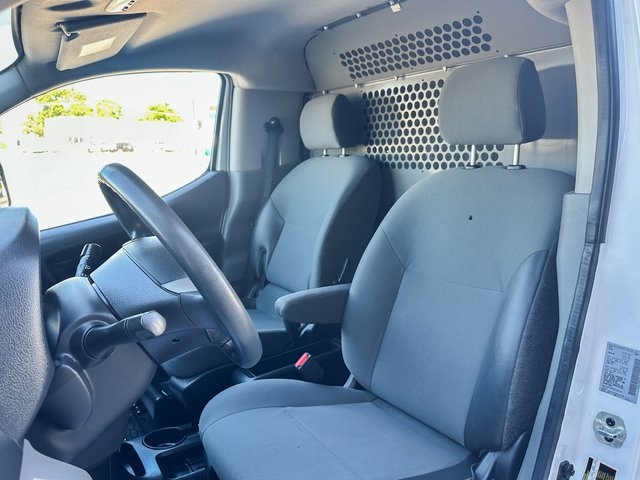 2019 Nissan NV200 S photo 12