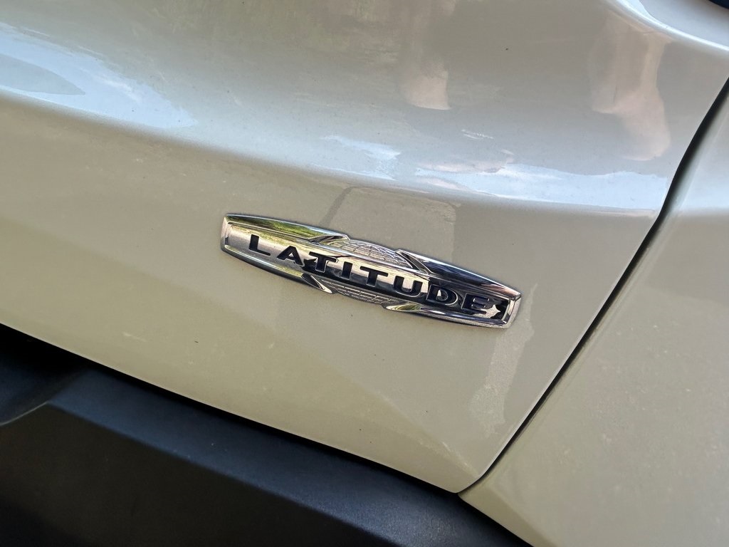 2021 Jeep Renegade Latitude photo 6