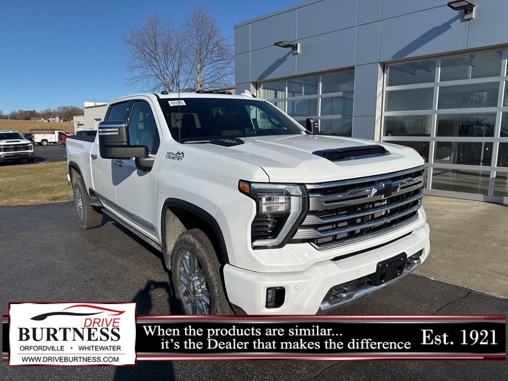 2026 Chevrolet Silverado HD High Country's photo