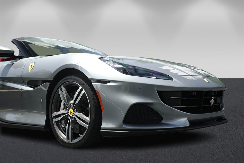 2022 Ferrari Portofino Base photo 7