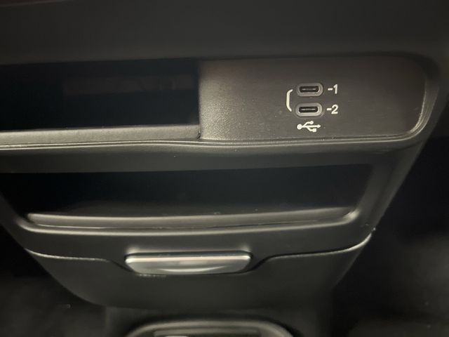 2026 Chrysler Pacifica photo 20