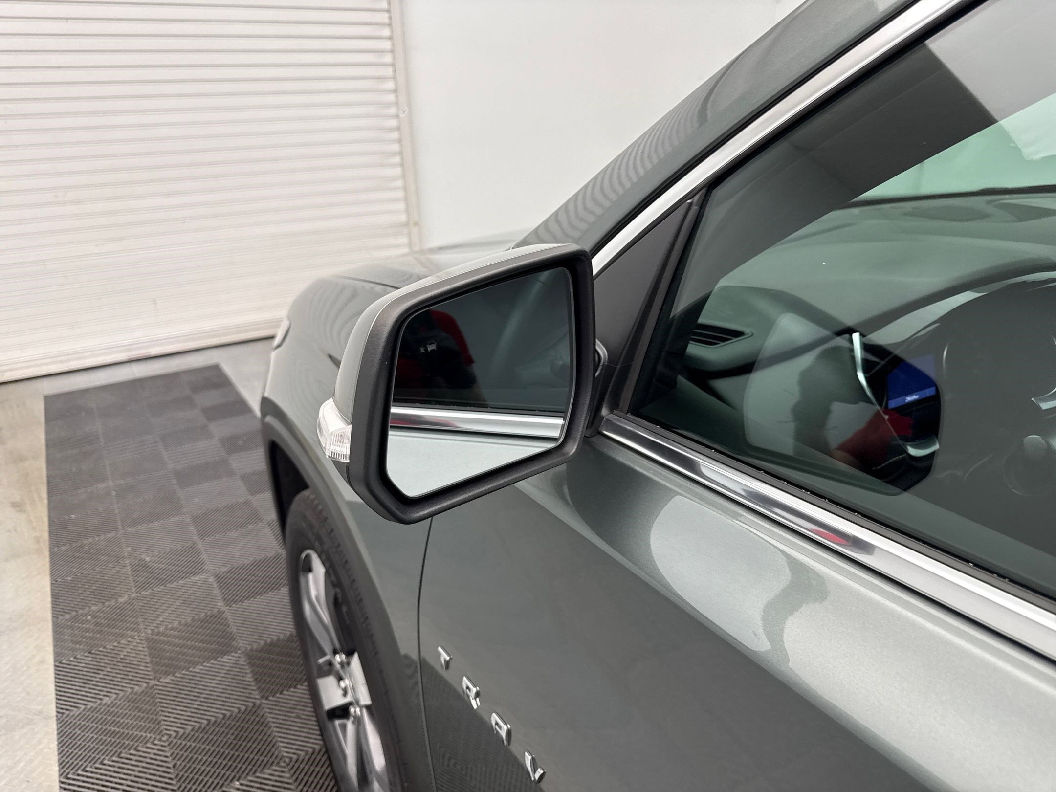 2023 Chevrolet Traverse Leather photo 31