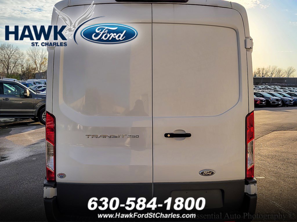 2025 FORD TRANSIT - Image 4