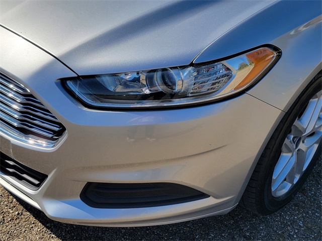2014 Ford Fusion SE photo 10