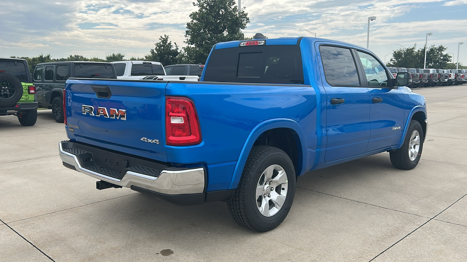 2025 Ram 1500 Big Horn Lone Star photo 3