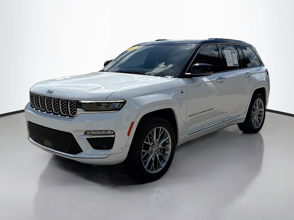 2022 Jeep Cherokee Summit 4xe photo 3