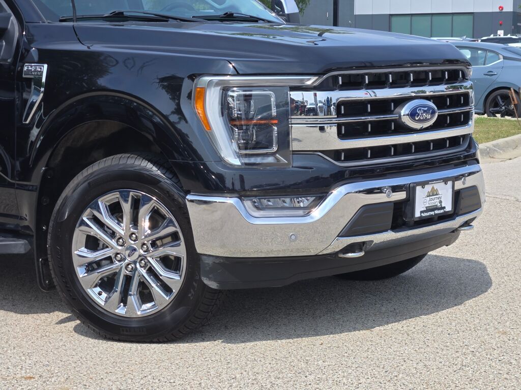 2023 Ford F-150 Lariat photo 2