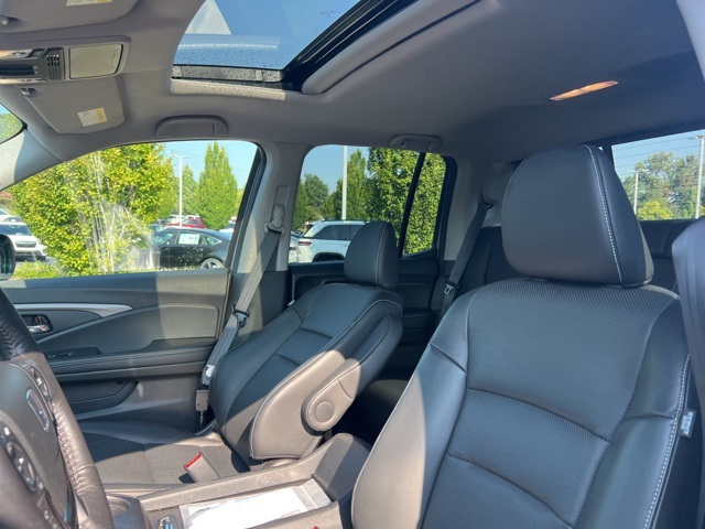 2022 Honda Ridgeline RTL photo 14