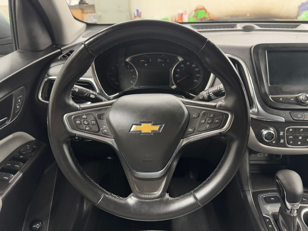 2024 Chevrolet Equinox LT photo 17