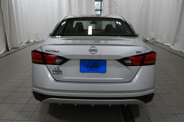 2023 Nissan Altima 2.5 SV photo 10