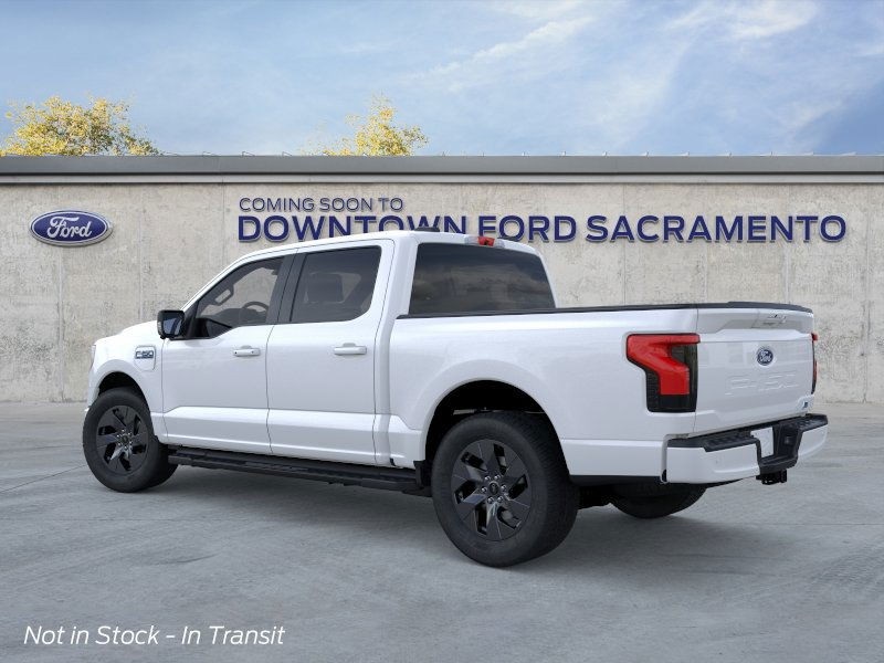 2025 Ford F-150 Lightning photo 4