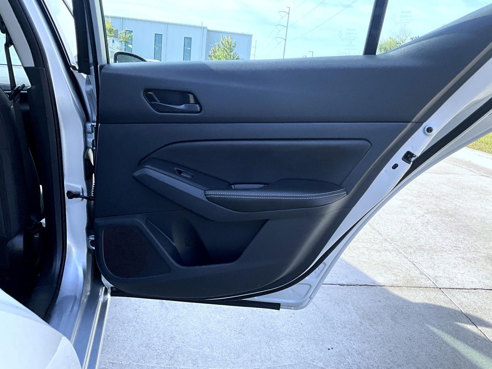 2024 Nissan Altima 2.5 SV photo 21