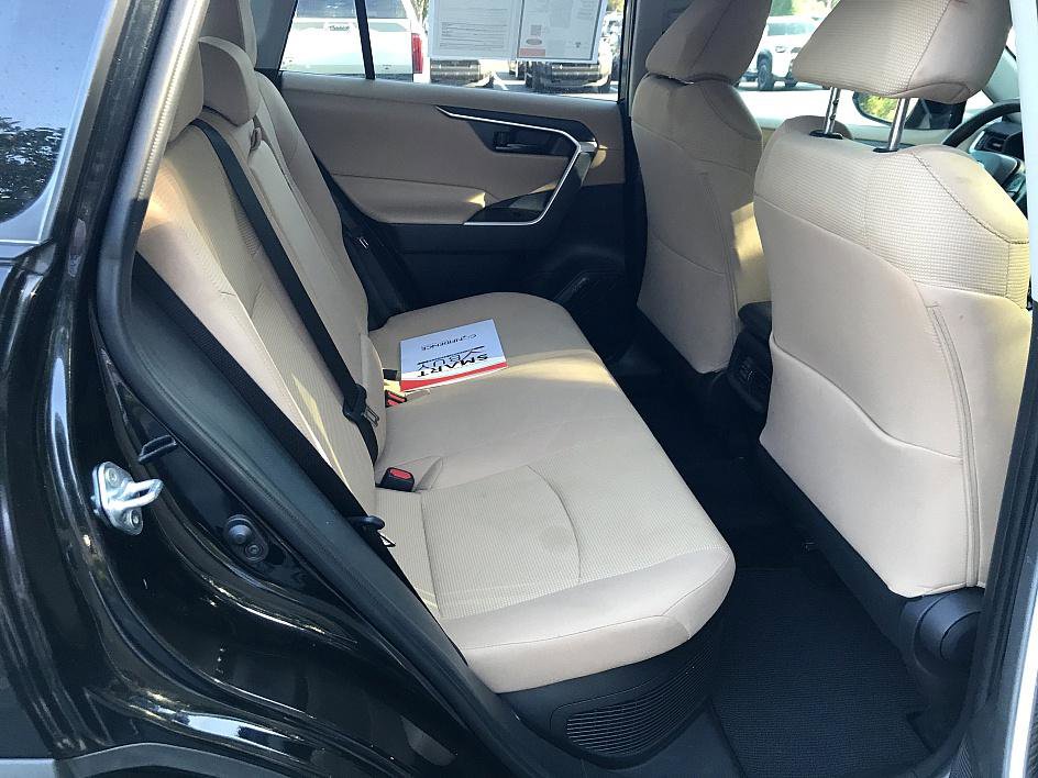 2024 Toyota RAV4 Hybrid LE photo 13