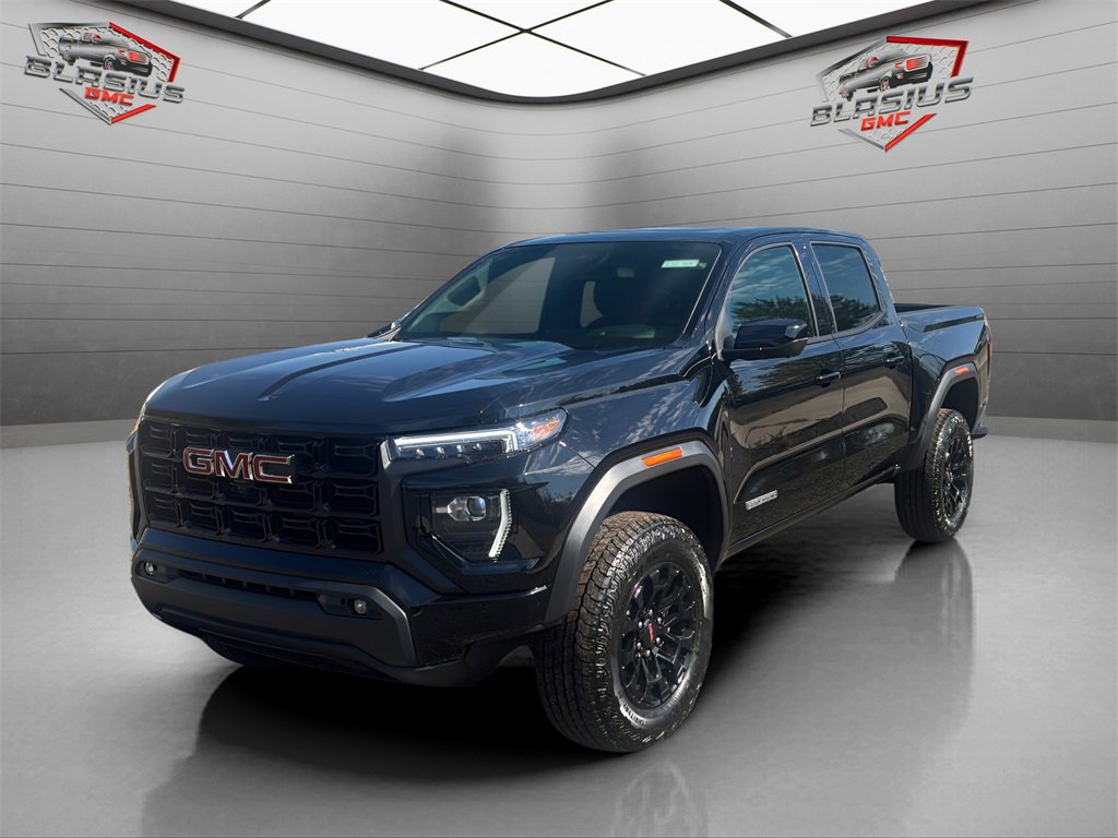2026 GMC Canyon Elevation's photo