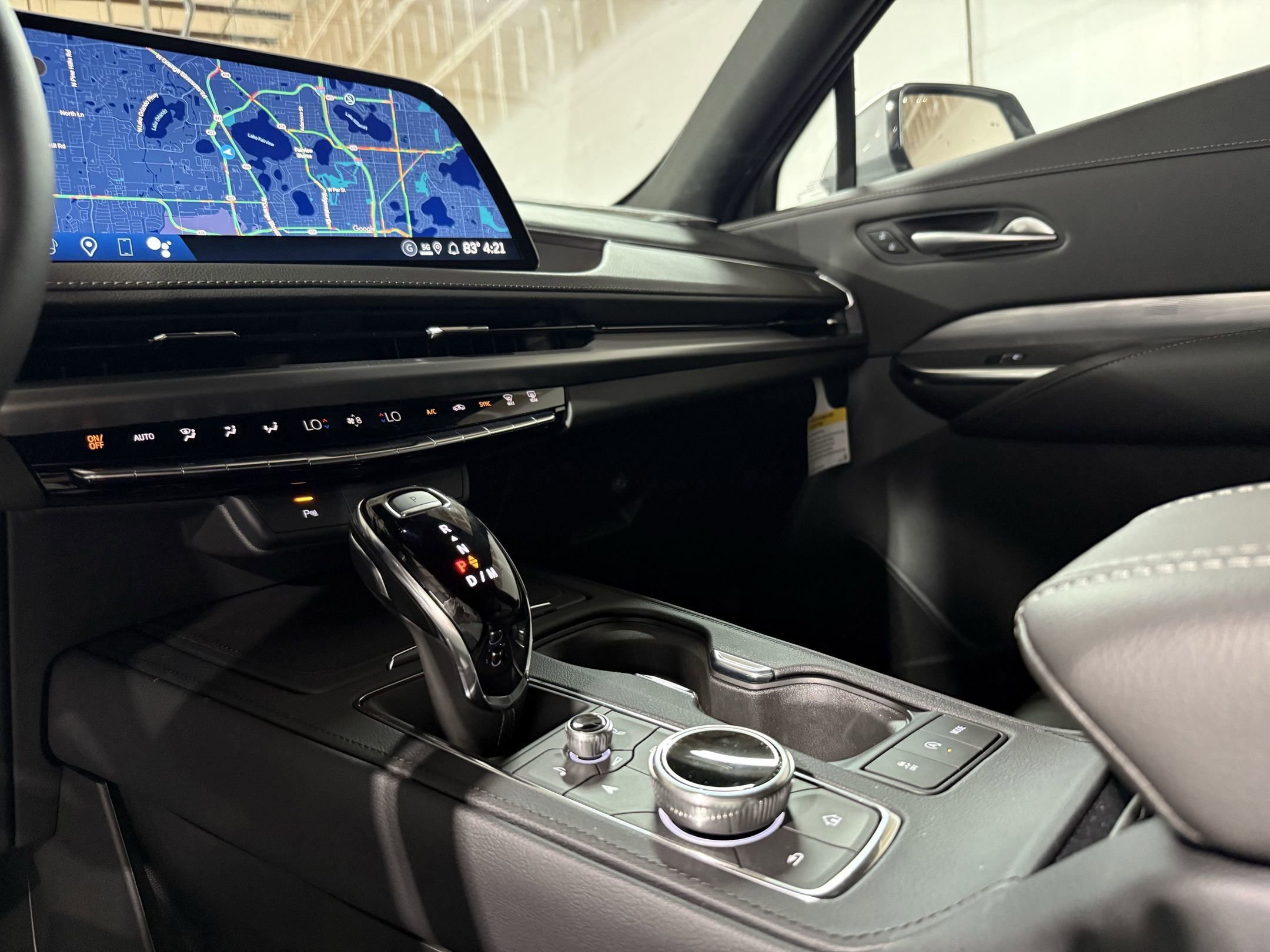 2025 Cadillac XT4 Premium Luxury photo 13
